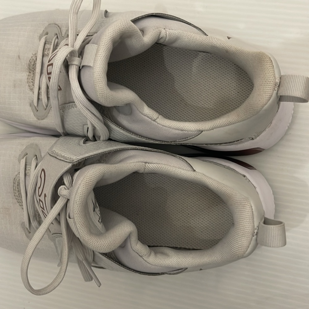 NIKE AIR MAX BELLA 5 TRAINING SNEAKERS WOMENS SIZE 8.5 - Picture 7 of 16